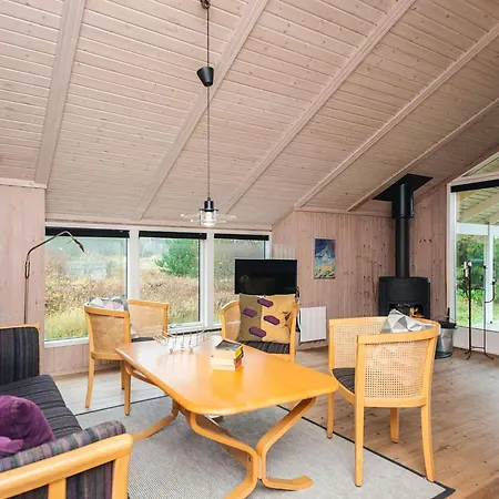 4 Star Holiday Home In Oksbol *