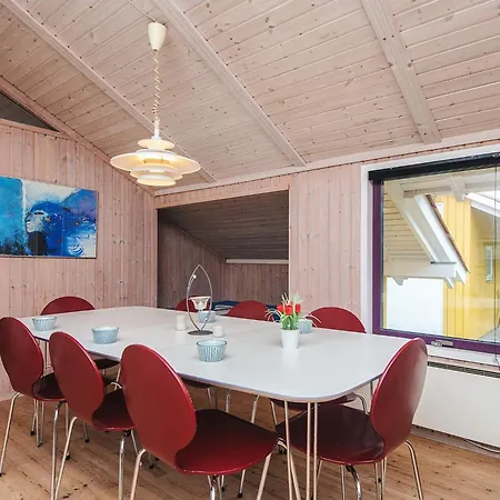 Holiday home 4 Star Holiday Home In Oksbol